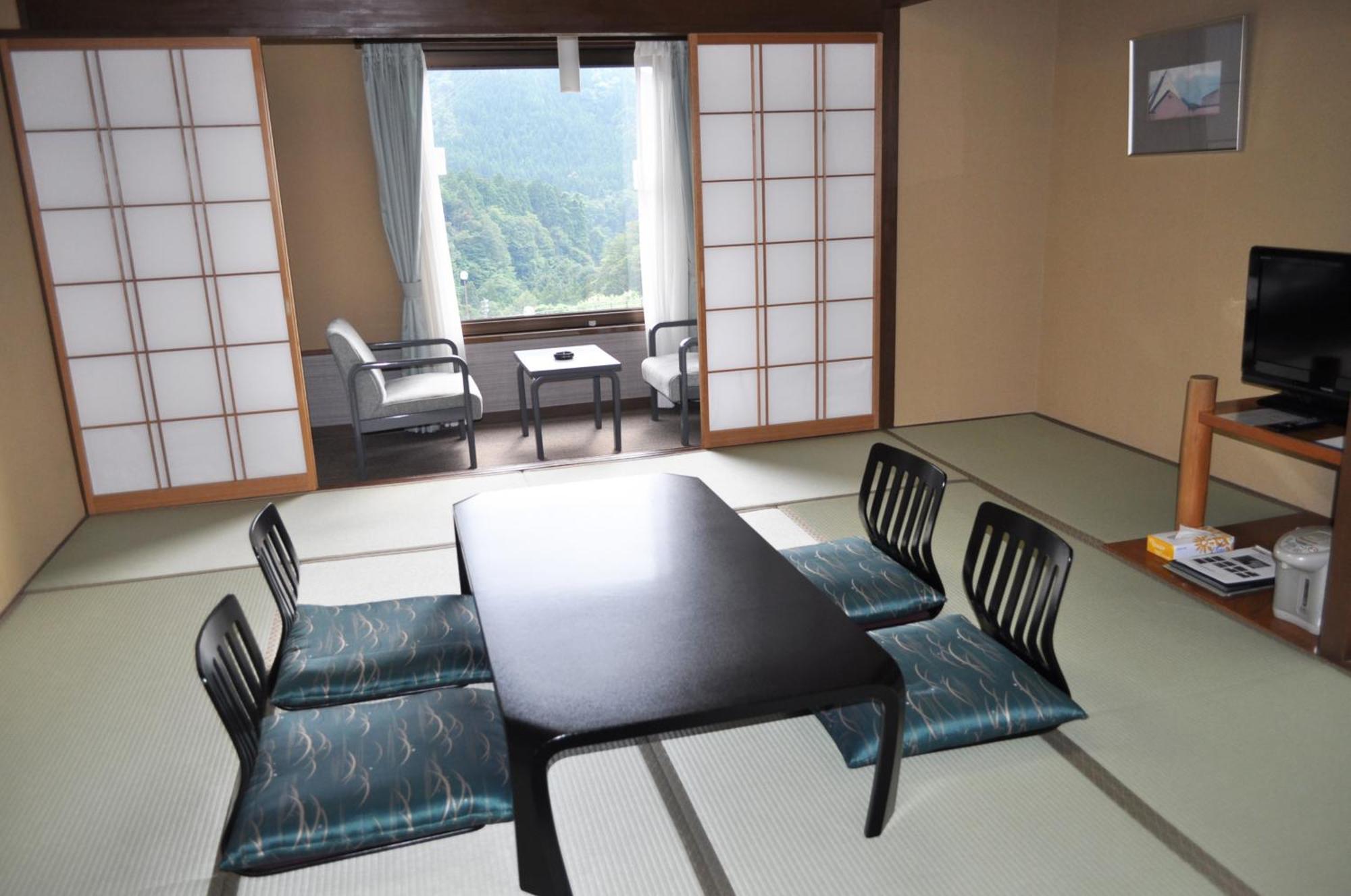 Tateyama Kokusai Hotel Toyama Station Zimmer foto