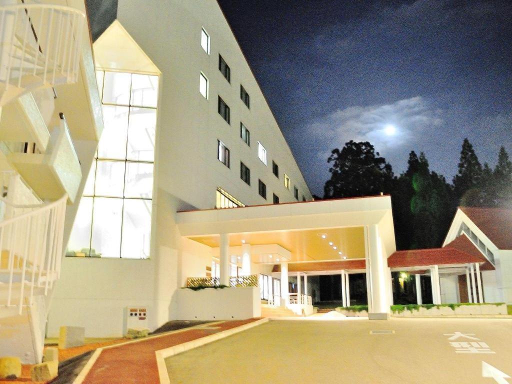 Tateyama Kokusai Hotel Toyama Station Exterior foto